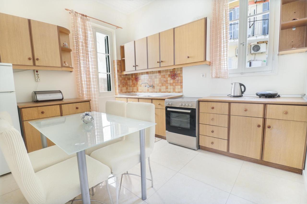 Down Town Apartment By Corfuescapes Corfu  Luaran gambar